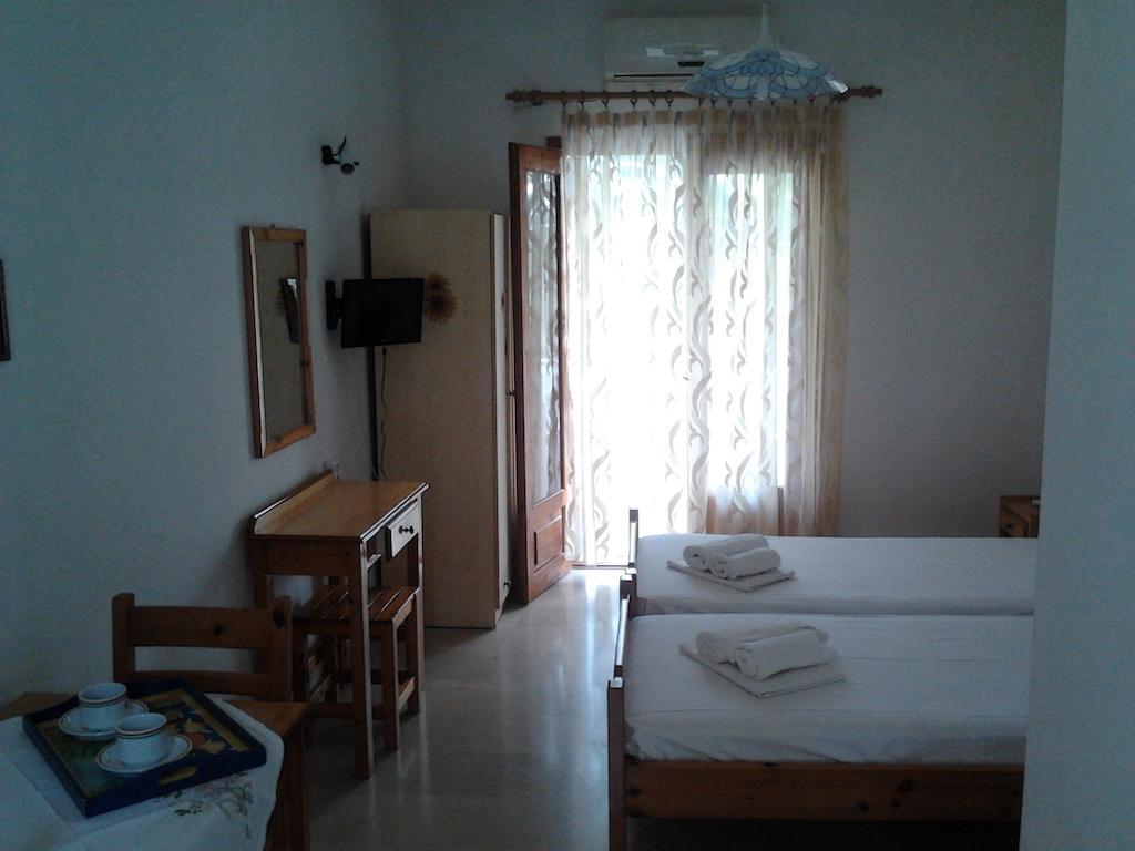 Digkas Apartments Като-Коракиана Номер фото
